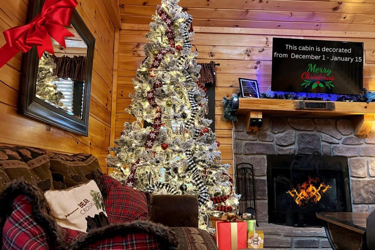 Ryes And Shine Bootlegger'S Cabin! Hot Tub* Pool* Arcade* Billiards *Ev * Pet Friendly Sevierville Exteriör bild